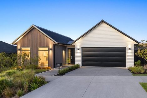Photo of property in 3 Betsy Lane, Wainui, 0932