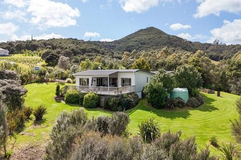 Photo of property in 15 Tikitiki Lane, Russell, 0272