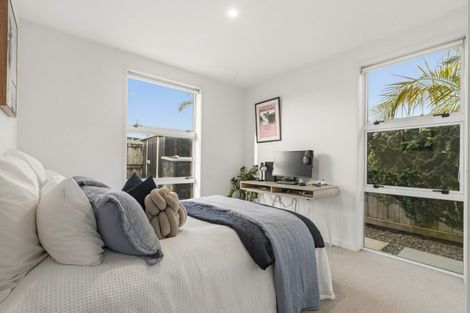 Photo of property in 25 Coutts Street, Papamoa Beach, Papamoa, 3118