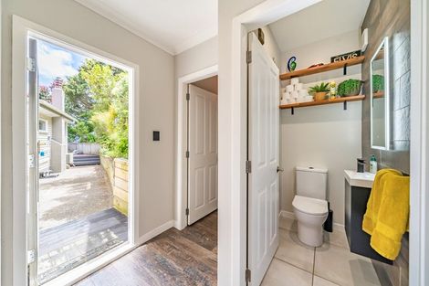 Photo of property in 71 Wyndrum Avenue, Waterloo, Lower Hutt, 5011