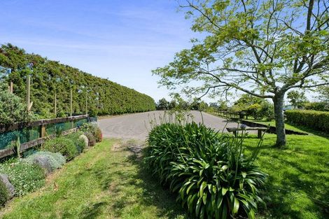 Photo of property in 325a Awai Road, Tarurutangi, New Plymouth, 4372