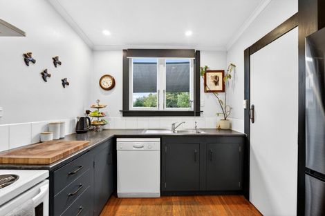 Photo of property in 921 Willowpark Road North, Mayfair, Hastings, 4122
