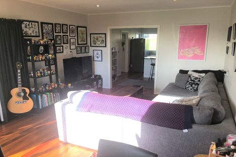 Photo of property in 9 Baylands Drive, Newlands, Wellington, 6037