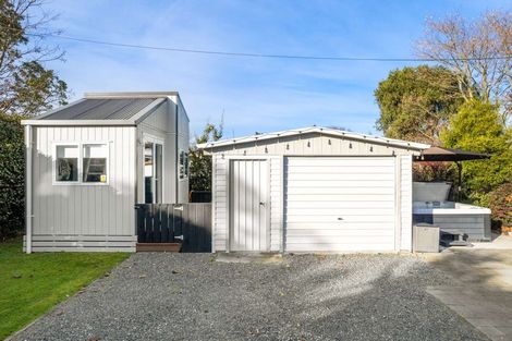 Photo of property in 49 Hamilton Road, Cambridge, 3434