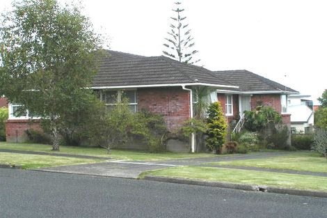 Photo of property in 1/6 Stone Street, Hauraki, Auckland, 0622