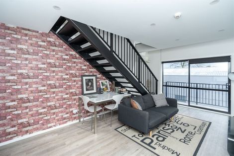 Photo of property in 110/2u Village Quarter Lane, Frankton, Hamilton, 3204