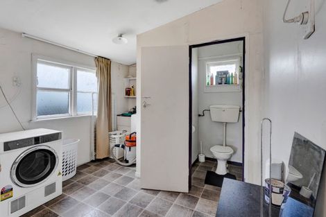 Photo of property in 2 Whitcombe Terrace, Midhirst, Stratford, 4394