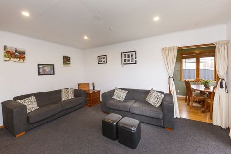 Photo of property in 3 Tararua Terrace, Cloverlea, Palmerston North, 4412