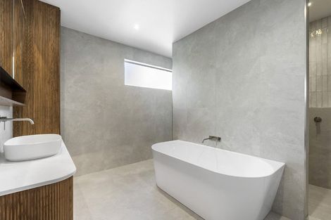 Photo of property in 63 Ladies Mile, Manly, Whangaparaoa, 0930