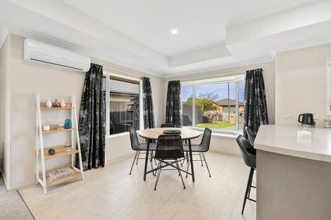 Photo of property in 55 Overbury Crescent, Rolleston, 7614