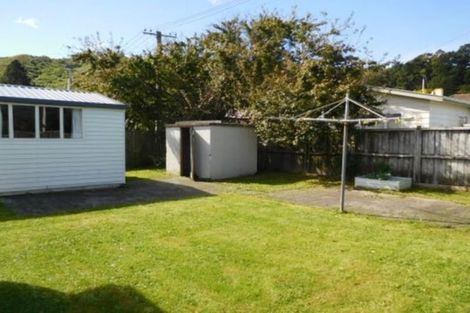 Photo of property in 82 Hewer Crescent, Naenae, Lower Hutt, 5011