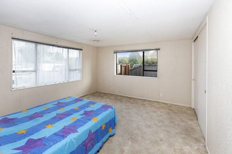 Photo of property in 29 Dinton Street, Russley, Christchurch, 8042