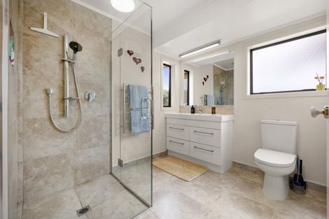 Photo of property in 29 Newton Road, Raglan, Te Mata, 3894