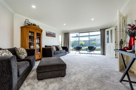 Photo of property in 22 Heathfield Drive, Mosgiel, 9024