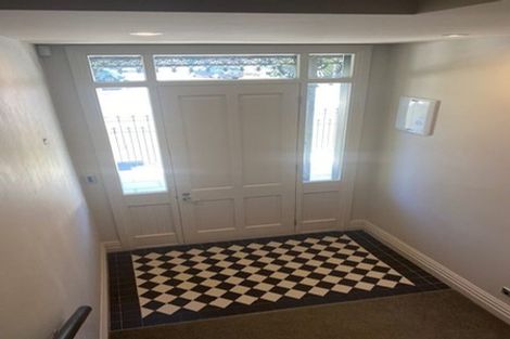 Photo of property in 40d Agra Crescent, Khandallah, Wellington, 6035