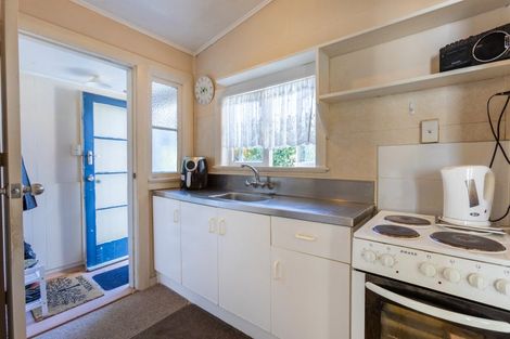 Photo of property in 19 Atkinson Street, Woodville, 4920