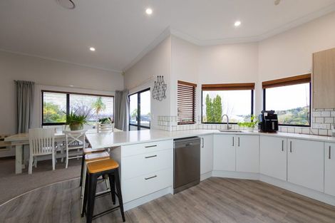 Photo of property in 26 Cumberland Rise, Taradale, Napier, 4112