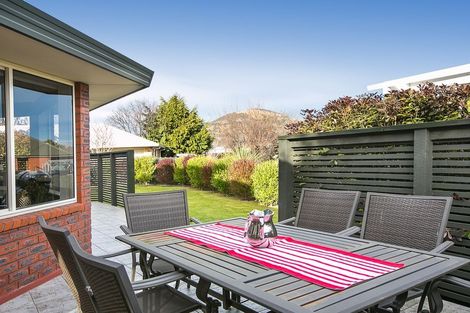 Photo of property in 142 Hagart-alexander Drive, Mosgiel, 9024
