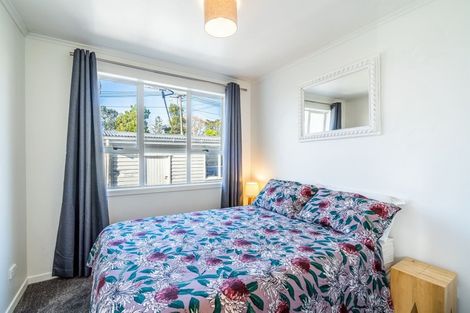 Photo of property in 1/8 Lancaster Road, Beach Haven, Auckland, 0626