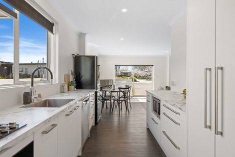 Photo of property in 71 Quaifes Road, Halswell, Christchurch, 8025