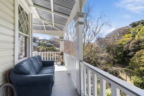 Photo of property in 17 Boundary Road, Kelburn, Wellington, 6012