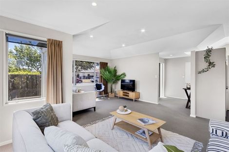 Photo of property in 25 Beechwood Drive, Northwood, Christchurch, 8051