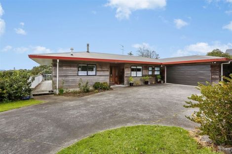 Photo of property in 150 Kaipara Road, Papakura, 2582