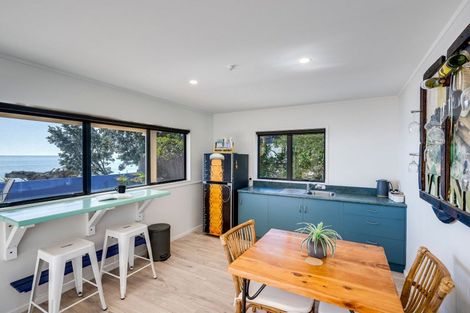 Photo of property in 265 Clifton Road, Te Awanga, 4102