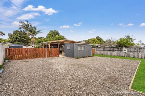 Photo of property in 17 Cook Drive, Whitianga, 3510