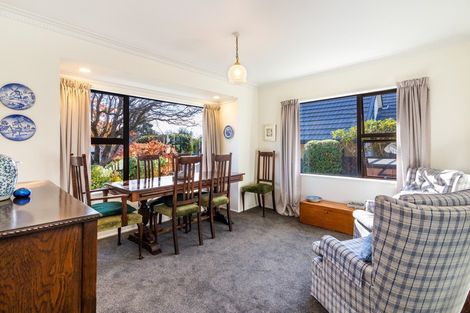 Photo of property in 4 Haines Grove, Rainbow Point, Taupo, 3330