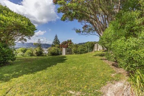 Photo of property in 37 Pikarere Street, Titahi Bay, Porirua, 5022
