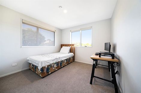 Photo of property in 51a Routley Drive, Glen Eden, Auckland, 0602