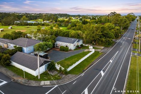 Photo of property in 221 Henderson Valley Road, Henderson, Auckland, 0612