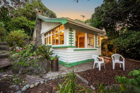 Photo of property in 15 Pingau Street, Paekakariki, 5034