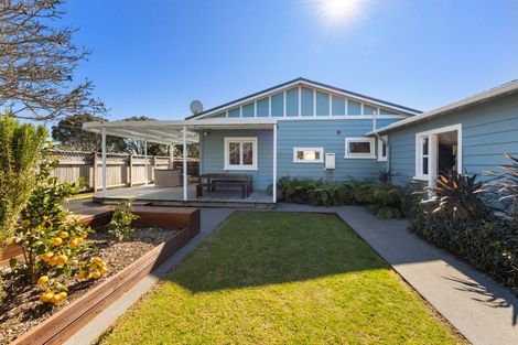 Photo of property in 8 Oriental Street, Welbourn, New Plymouth, 4312