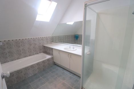 Photo of property in 8 Bushlands Park Drive, Albany, Auckland, 0632