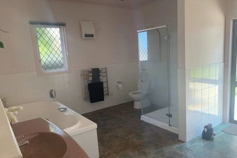 Photo of property in 490 Te Atatu Road, Te Atatu Peninsula, Auckland, 0610