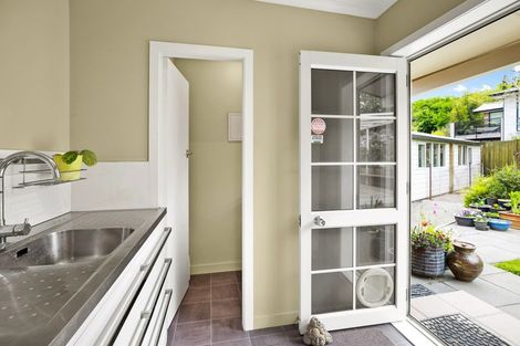 Photo of property in 19 Lake Domain Drive, Frankton, Hamilton, 3204