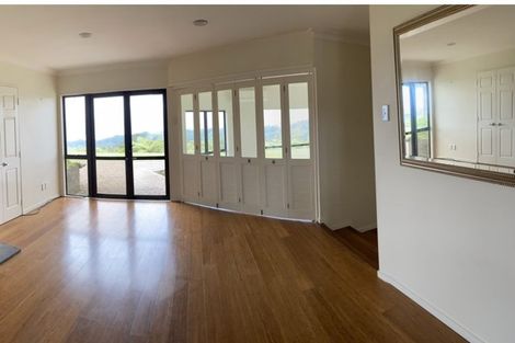 Photo of property in 82 Southernthread Road, Brooklyn, Wellington, 6021