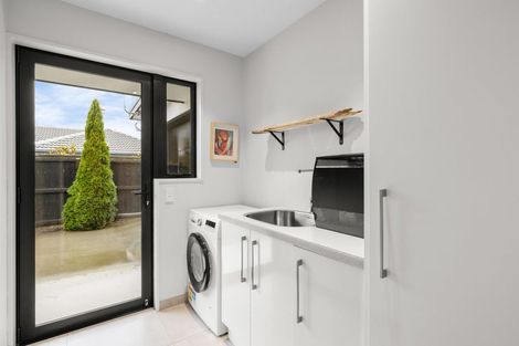 Photo of property in 20 Puhara Avenue, Parklands, Christchurch, 8083