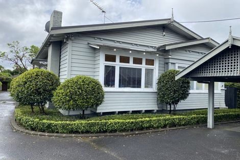 Photo of property in 1/135 Onewa Road, Northcote, Auckland, 0627