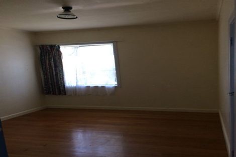 Photo of property in 120 Archibald Road, Kelston, Auckland, 0602