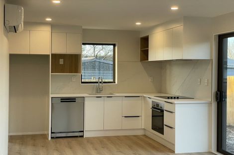 Photo of property in 15c Pipitea Place, Massey, Auckland, 0614