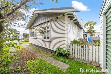 Photo of property in 4 Emerson Street, Petone, Lower Hutt, 5012