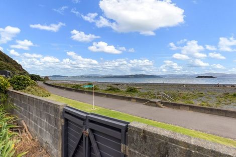 Photo of property in 438 Muritai Road, Eastbourne, Lower Hutt, 5013
