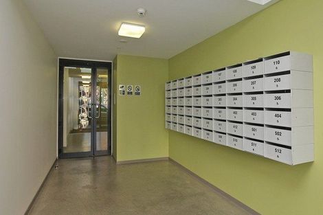 Photo of property in Dual Apartments, 503/142 Vivian Street, Te Aro, Wellington, 6011