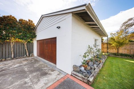 Photo of property in 35 Collingwood Street, Hokowhitu, Palmerston North, 4410