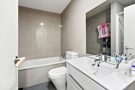 Photo of property in 2u4 Rosalind Street, Deanwell, Hamilton, 3206