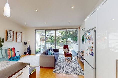 Photo of property in 1c Hungerford Road, Lyall Bay, Wellington, 6022