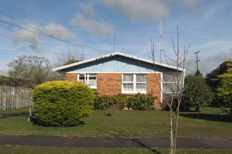 Photo of property in 15 Leeds Street, Silverdale, Hamilton, 3216